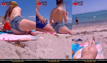 Hera Poseidon’u Seviyor plajda çıplak kalmış