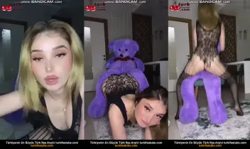 Oyuncak Ayıcık Tango Milla’ya Sakso Yaptı