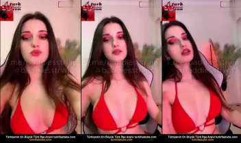 Canlı Yayın’da Zeynepiksy’nin Bikini Günü