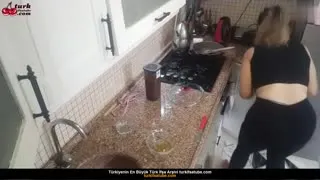 Özel Konuklar Açıklaması